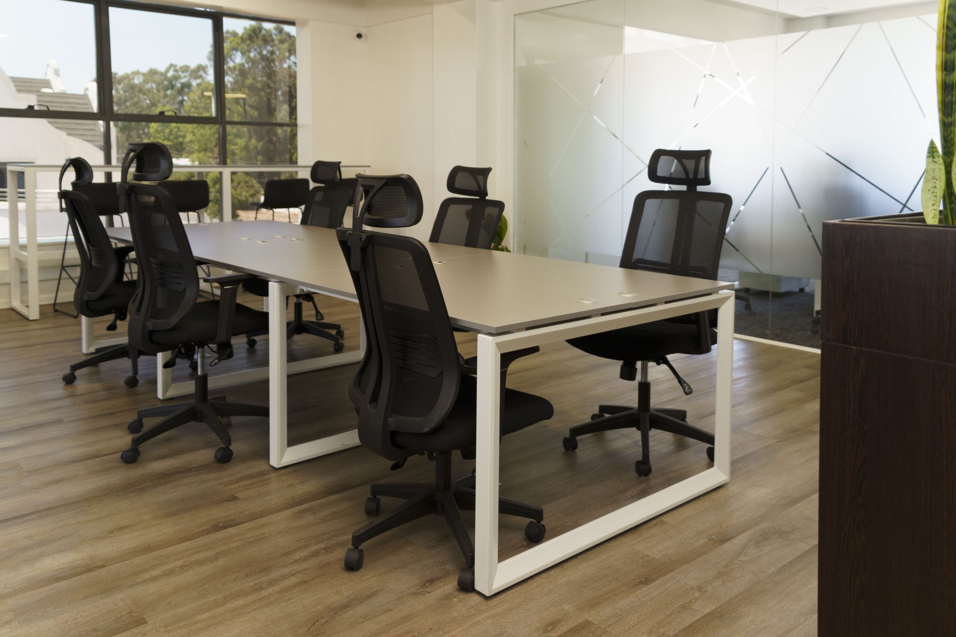 Flexible Workspace(Flexi Desk)